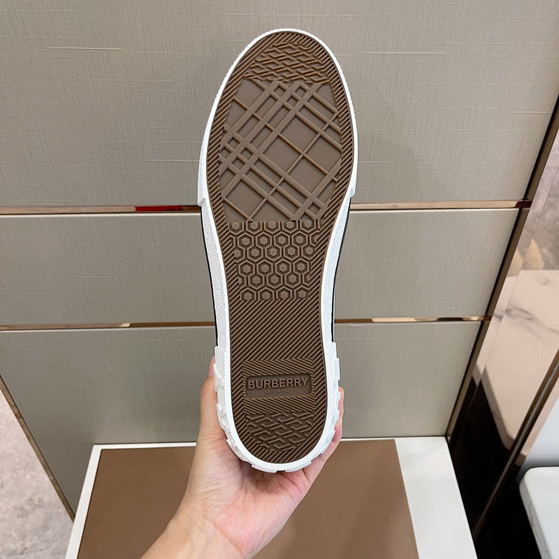 Burberry Luxury Shoes