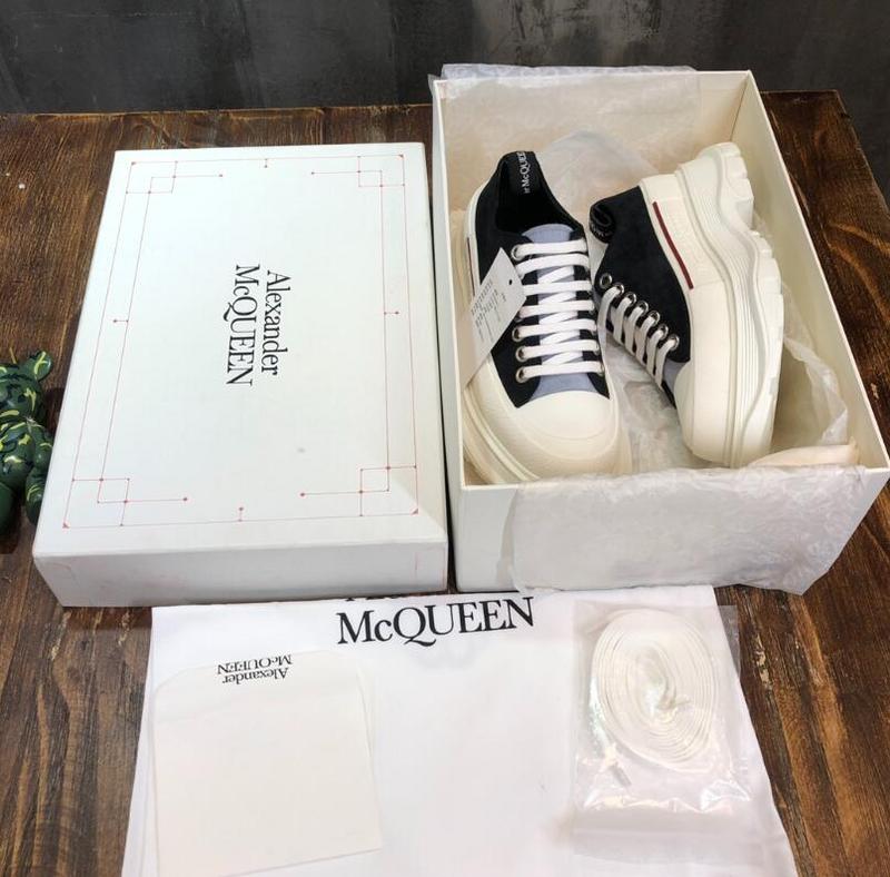 Mila's Edit - AQ Men SHoes - 414