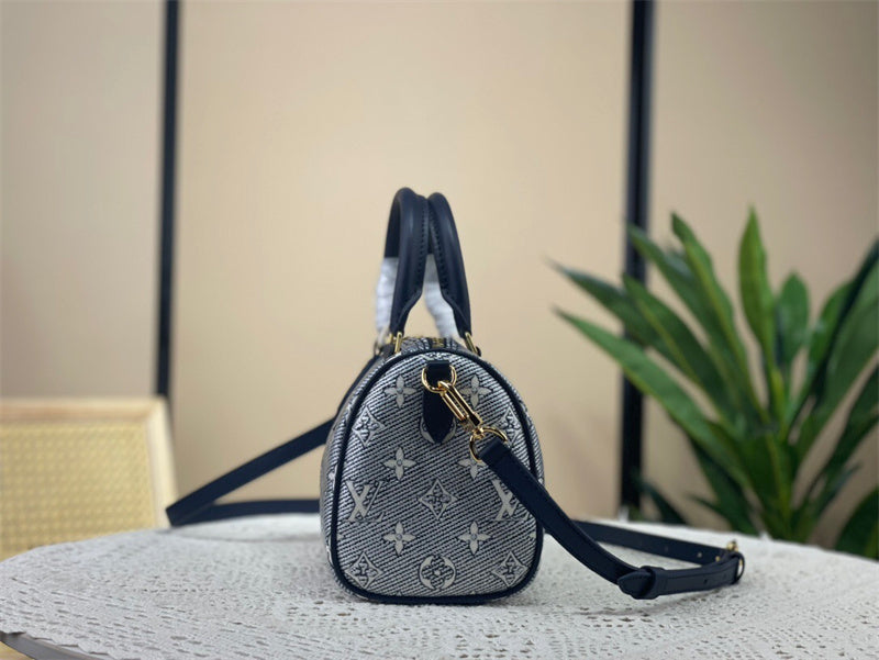 PHA - LOV Bags - 656