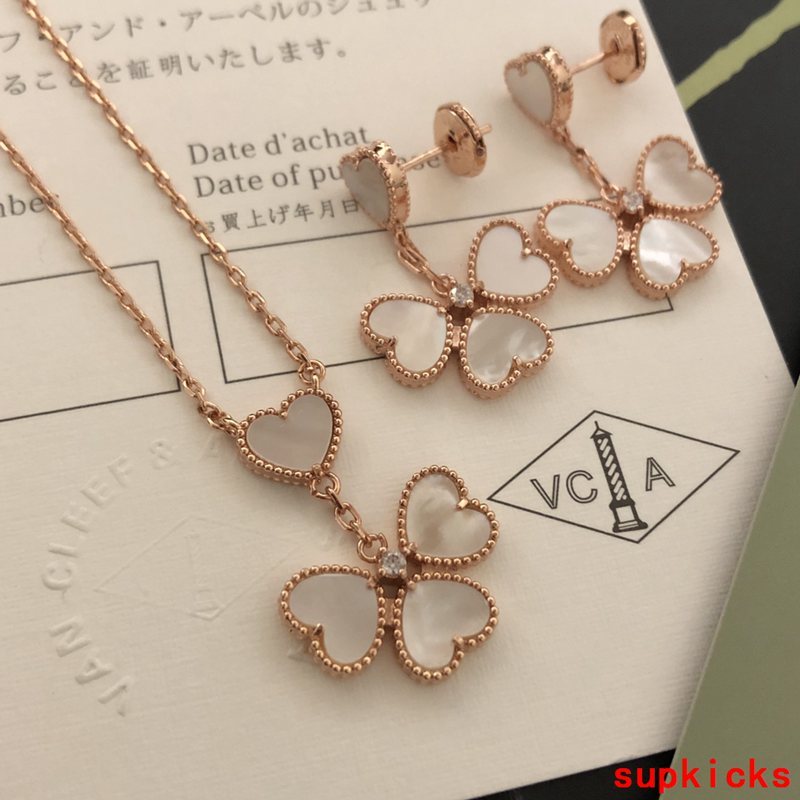 Van Cleef & Arples Jewelry