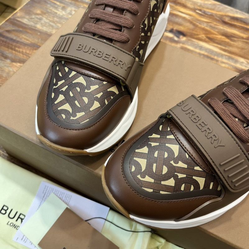 Burberry Luxury Shoes