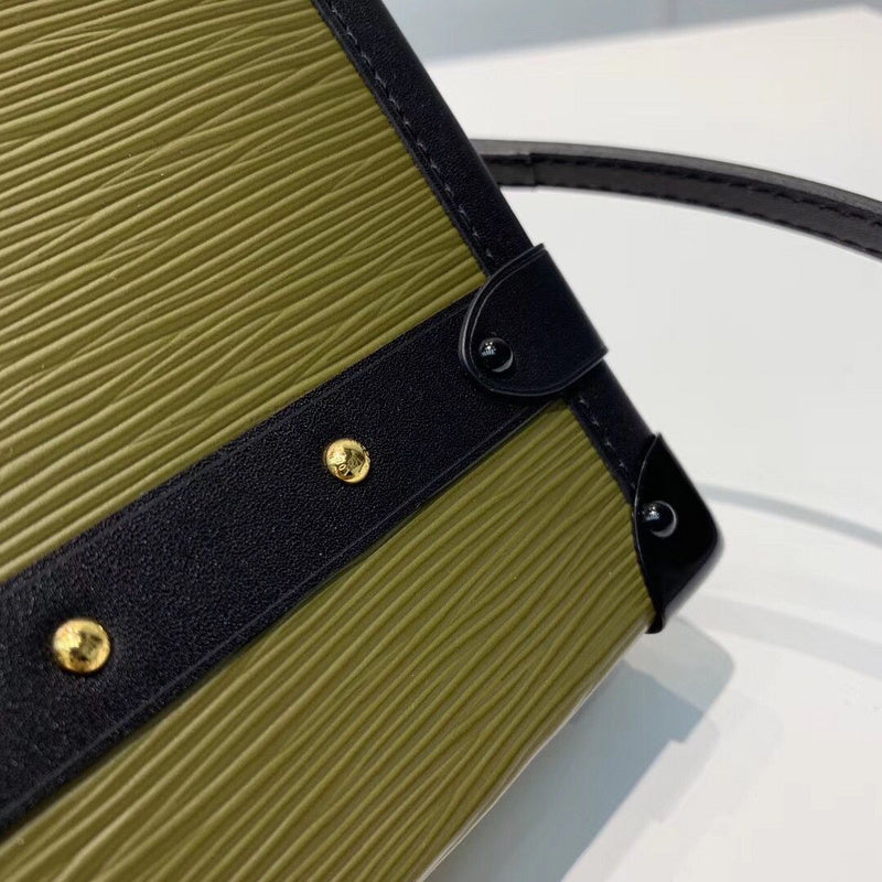 I W Fashion Lu-Vi bags - 17855