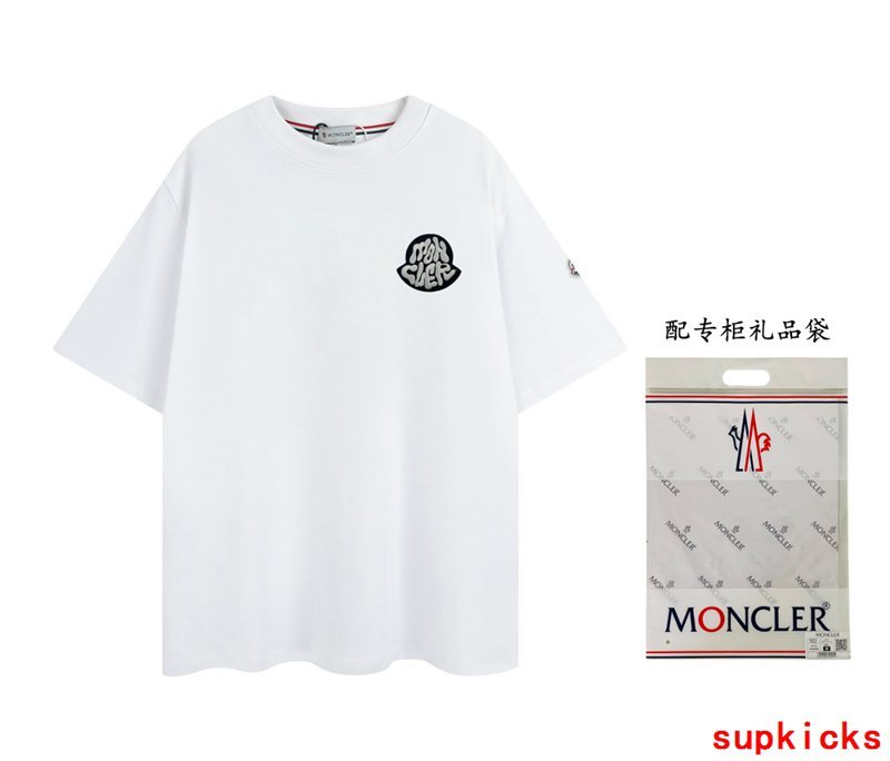 Moncler Luxury Cloth
