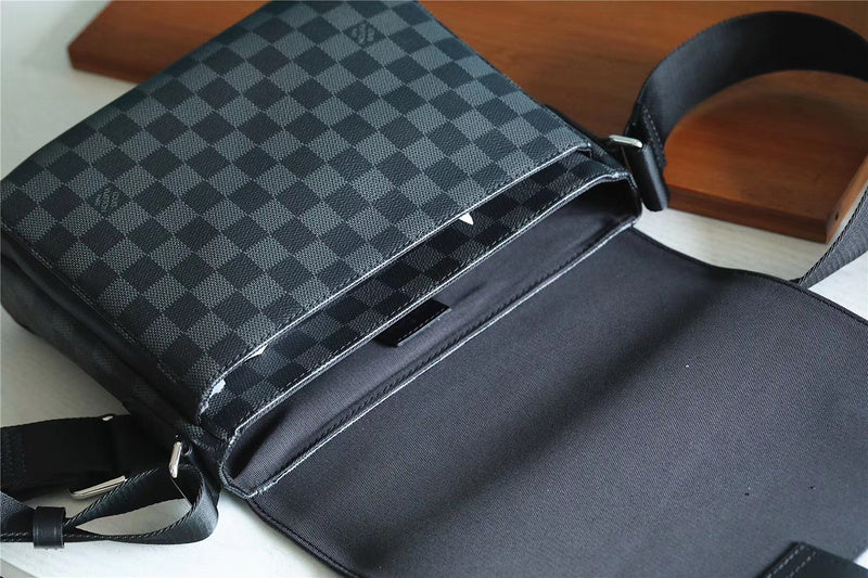 I W Fashion Lu-Vi bags - 10322