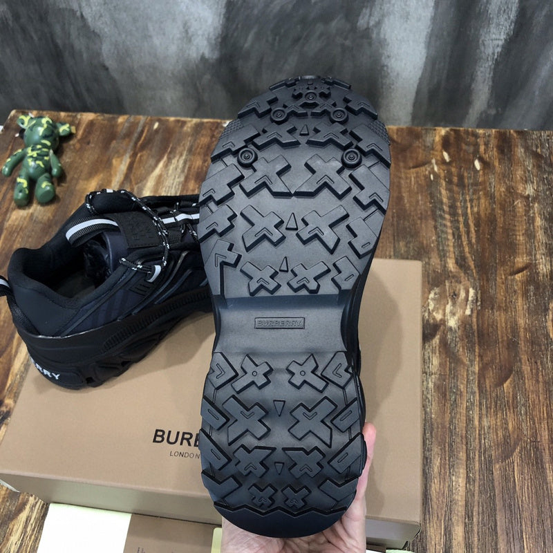 Burberry Luxury Shoes