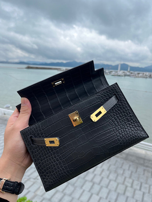 PHA - HMS Bags - 1637