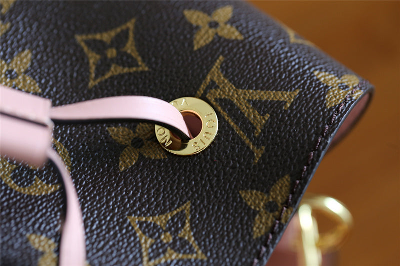 I W Fashion Lu-Vi bags - 8578