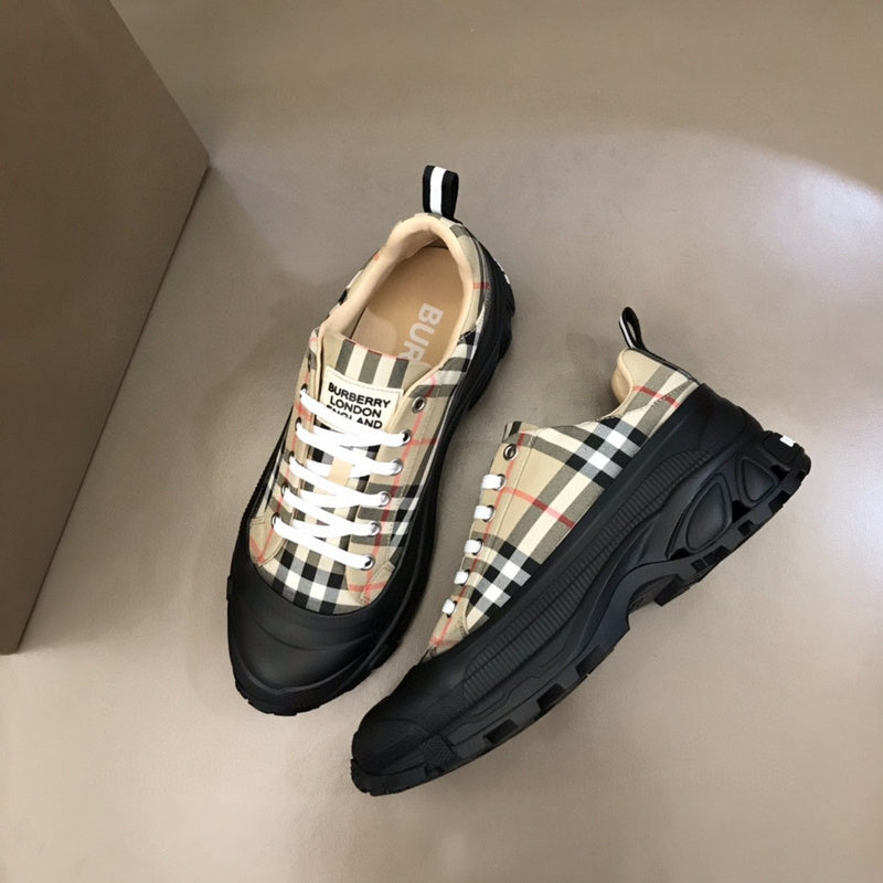 Burberry Luxury Shoes