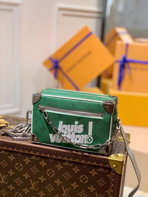 I W Fashion Lu-Vi bags - 17543