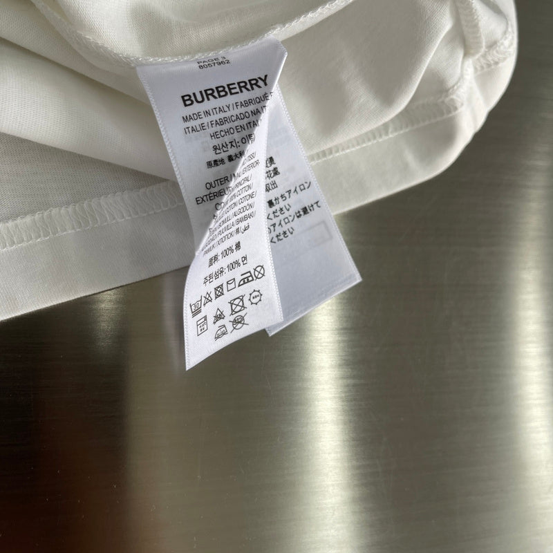 Burberry T-Shirts - 273