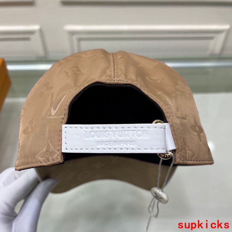 Louis Vuitton Luxury Cap