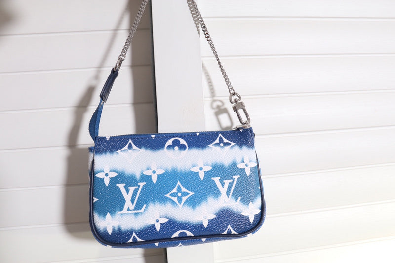 LOV2 Bags - Luxurious Bags  2776