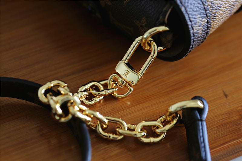 I W Fashion Lu-Vi bags - 9087