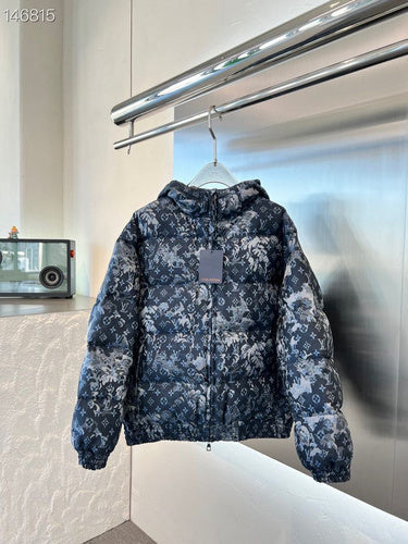 Louis Vuittion Luxury Clothes