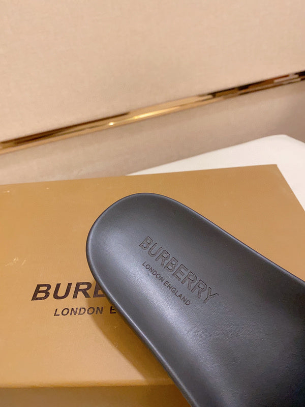 Burberry Luxury Shoes