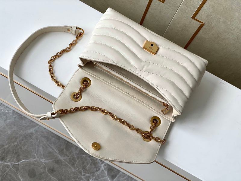 I W Fashion Lu-Vi bags - 17301