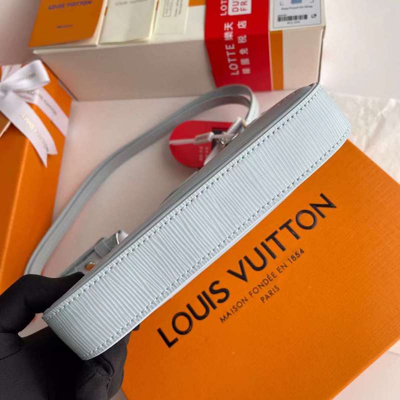LOV2 Bags - Luxurious Bags  613