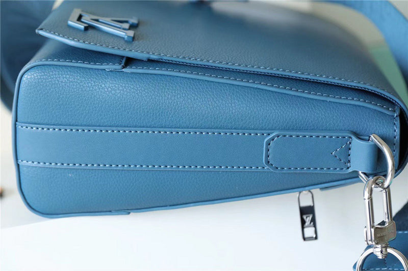 I W Fashion Lu-Vi bags - 10033