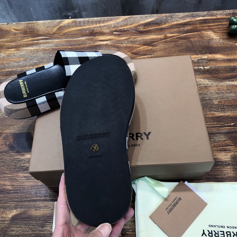 Burberry Luxury Shoes