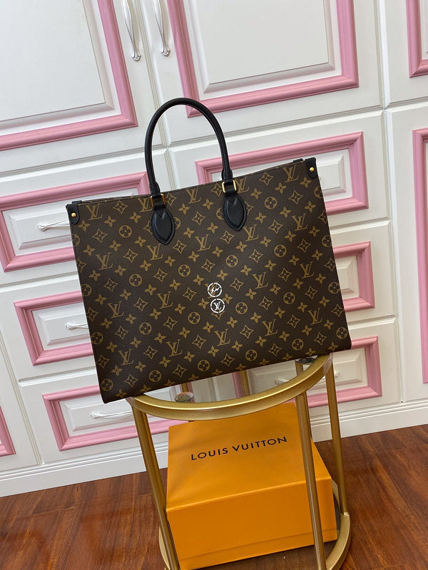 I W Fashion Lu-Vi bags - 17806