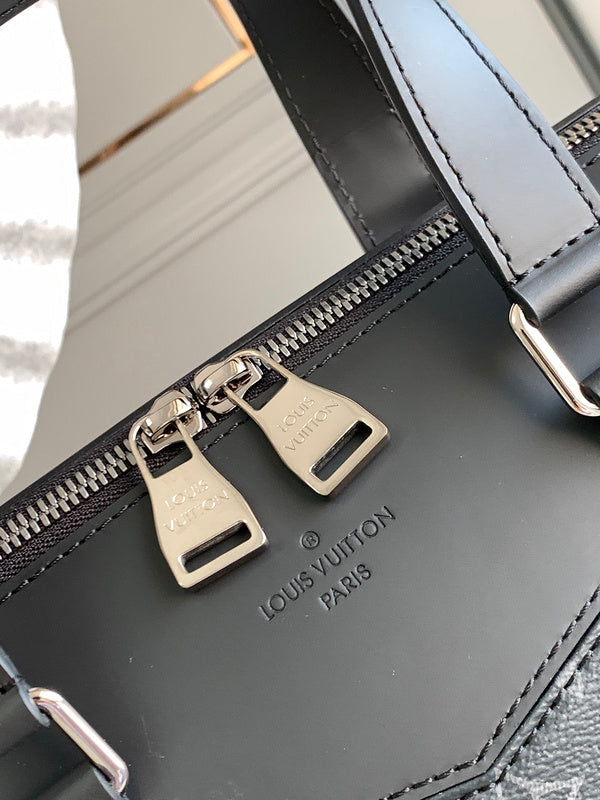 I W Fashion Lu-Vi Bags - 16863