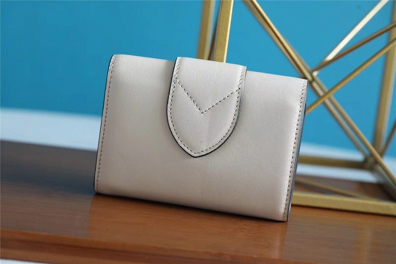 I W Fashion Lu-Vi bags - 8978