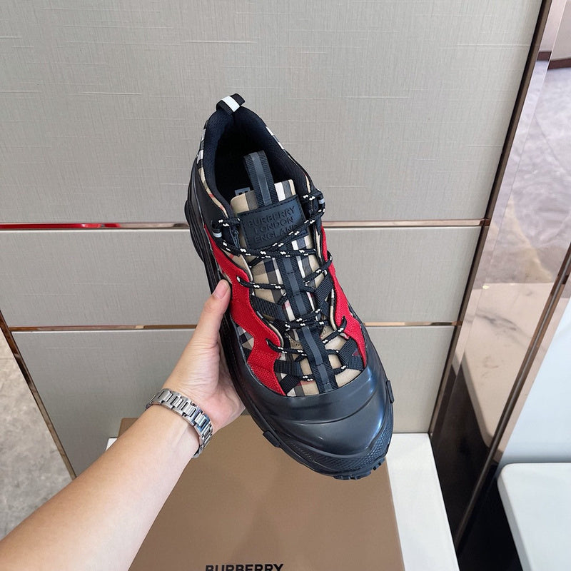 Burberry Luxury Shoes