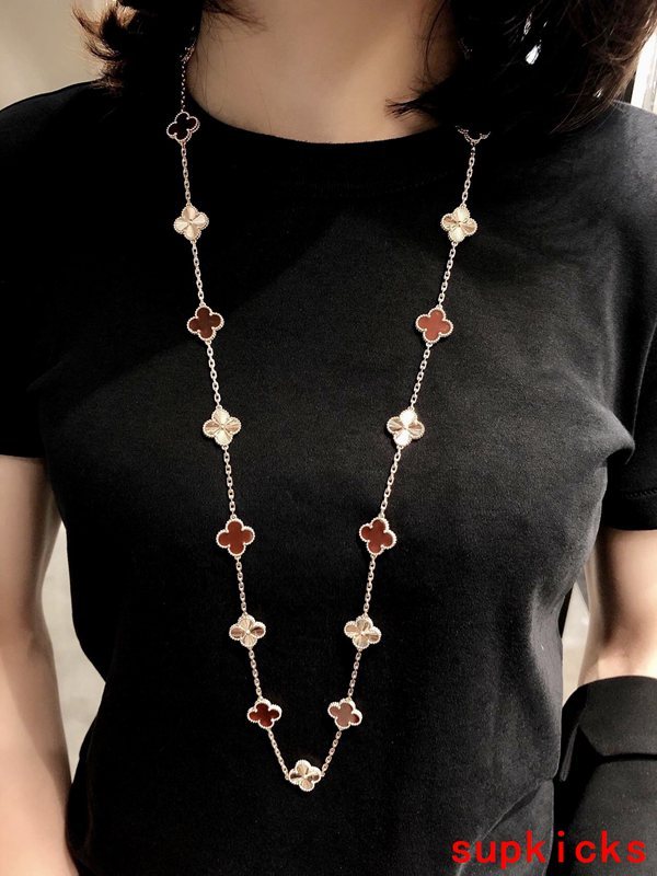 Van Cleef & Arples Jewelry