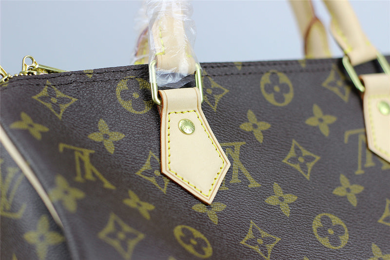I W Fashion Lu-Vi bags - 8175