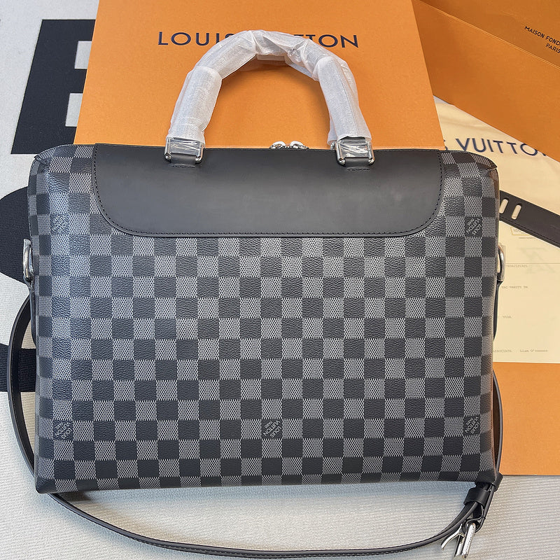 I W Fashion Lu-Vi bags - 9817
