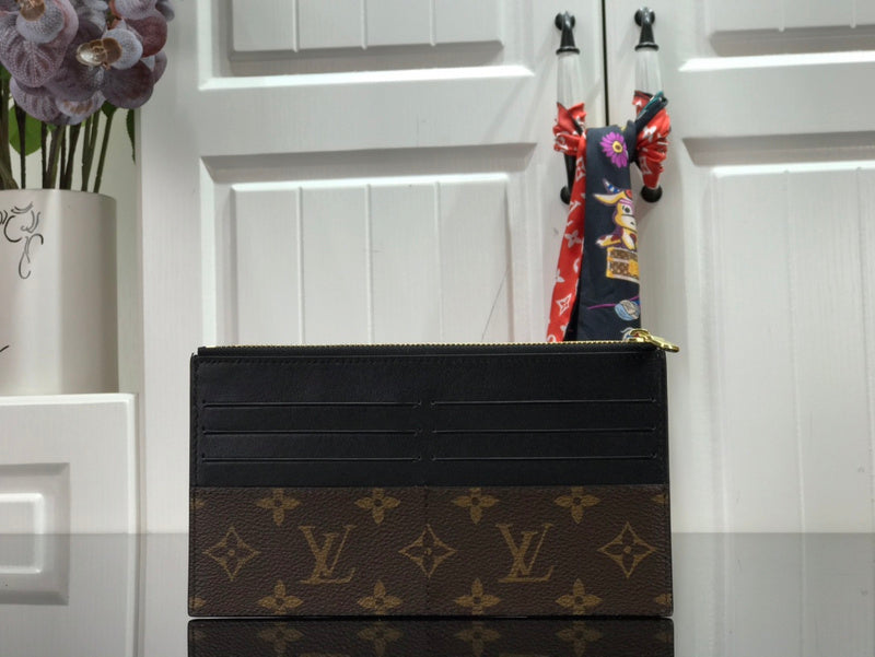 I W Fashion Lu-Vi bags - 17571