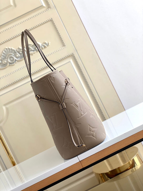I W Fashion Lu-Vi Bags - 16816