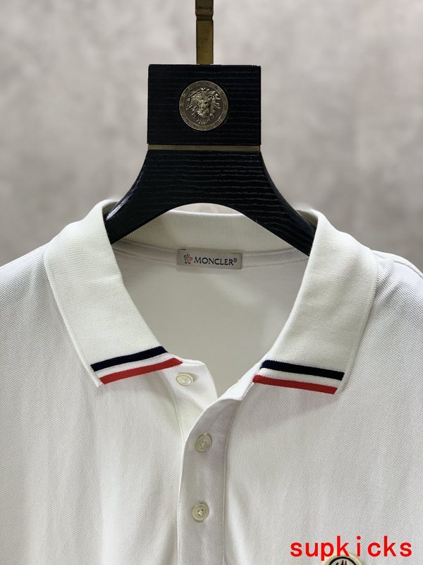 Moncler Luxury Cloth