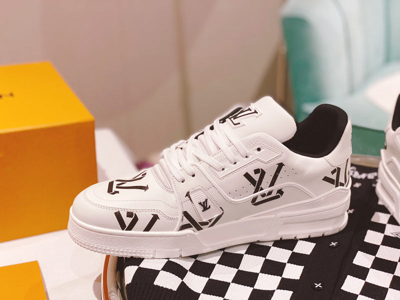 Louis Vuittion Luxury Shoes