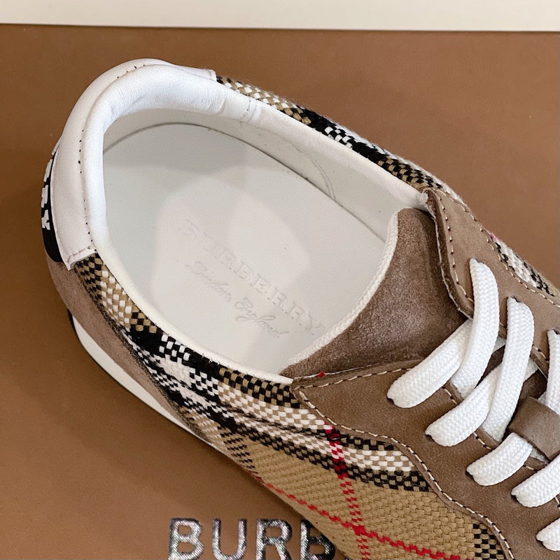 Burberry Luxury Shoes