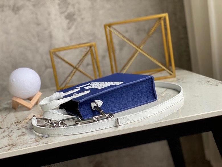 I W Fashion Lu-Vi bags - 17500