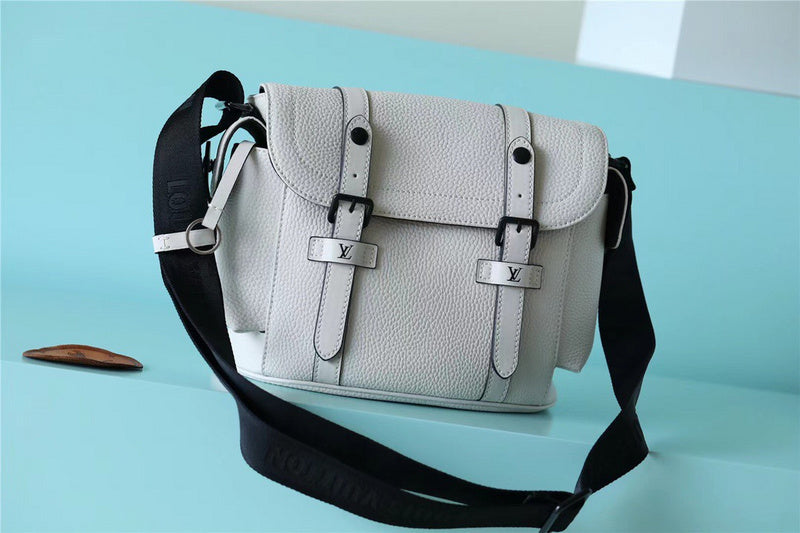 I W Fashion Lu-Vi bags - 10080