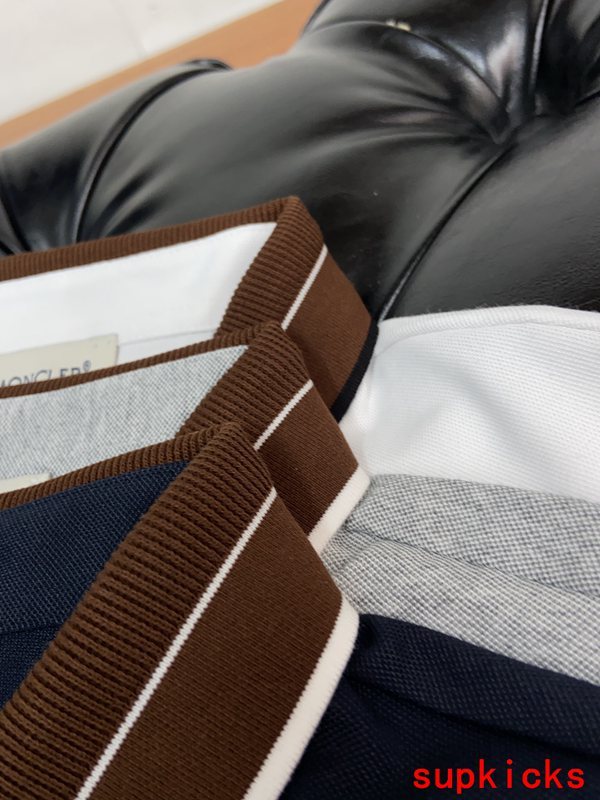 Moncler Luxury Cloth