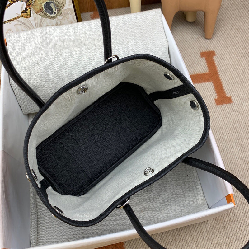 PHA - HMS Bags - 1711