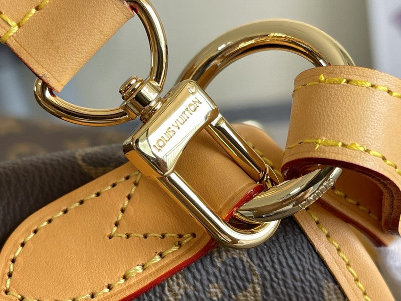 I W Fashion Lu-Vi bags - 17220