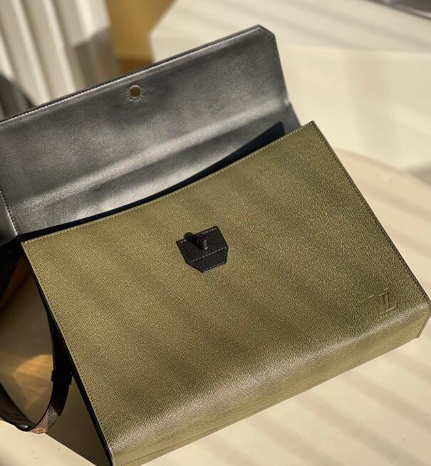 Mila's Edit - LOV Bags - 2550