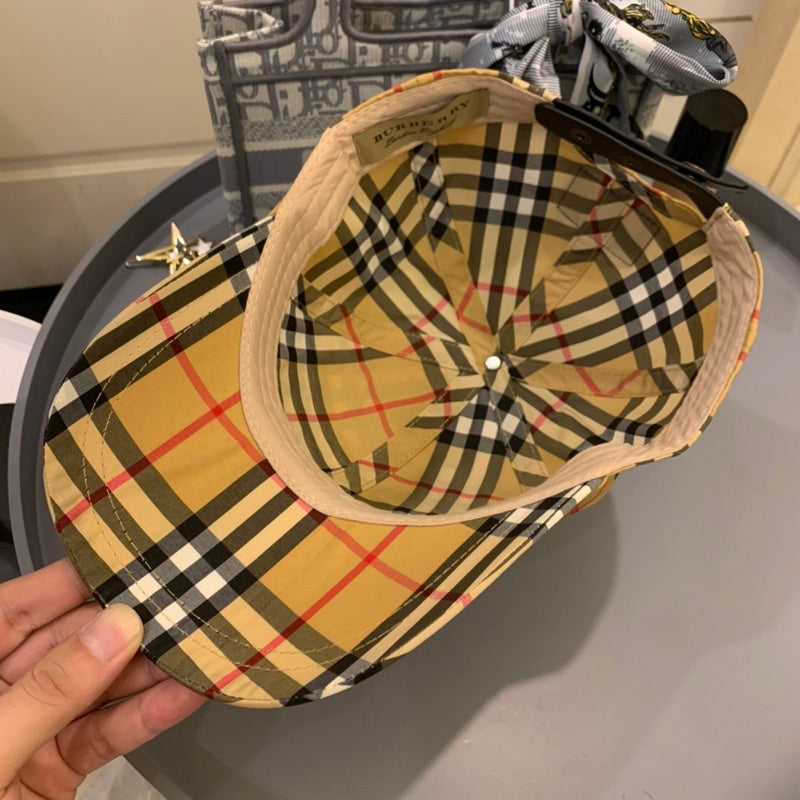 Burberry Luxury Cap