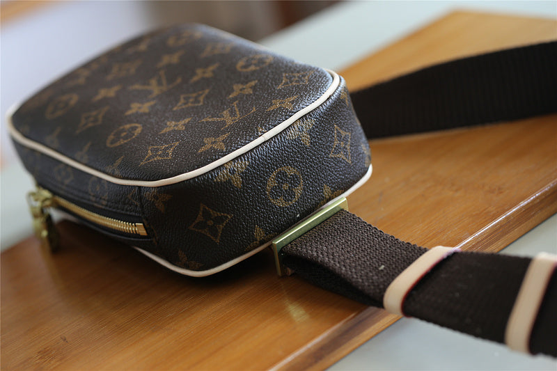 I W Fashion Lu-Vi bags - 10956
