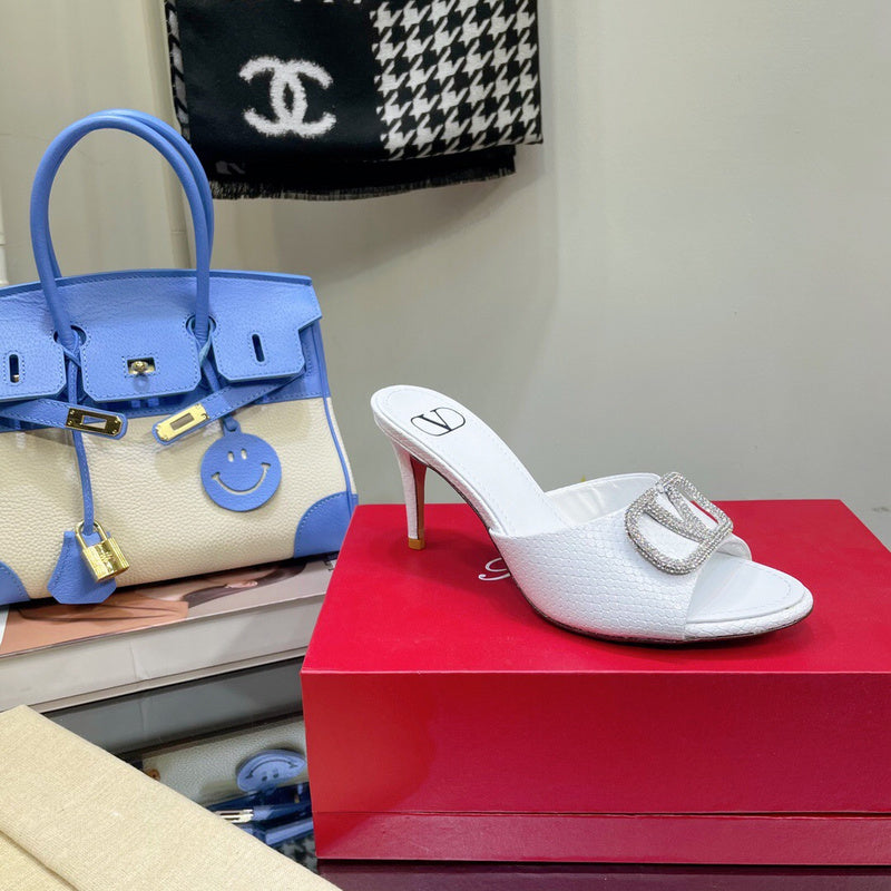 Valentino GARAVANI Luxury Shoes
