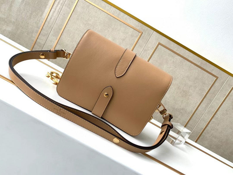 LOV2 Bags - Luxurious Bags  935