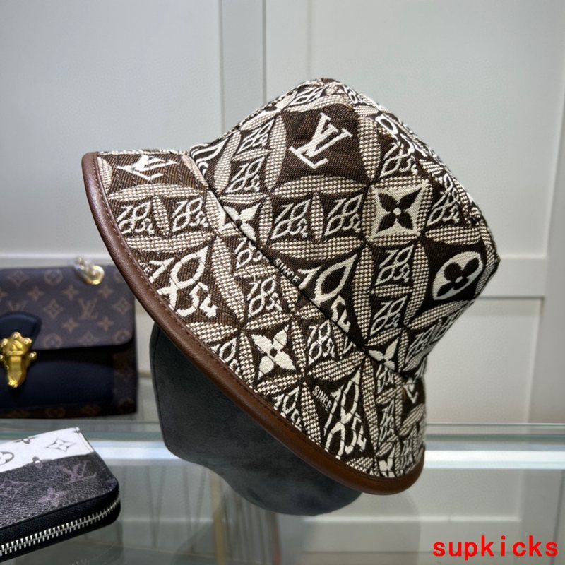 Louis Vuitton Luxury Cap
