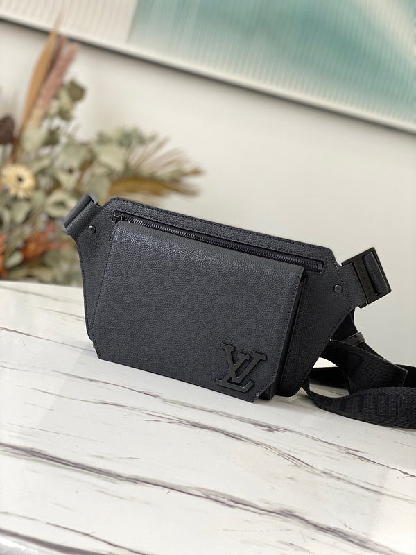 I W Fashion Lu-Vi bags - 17578