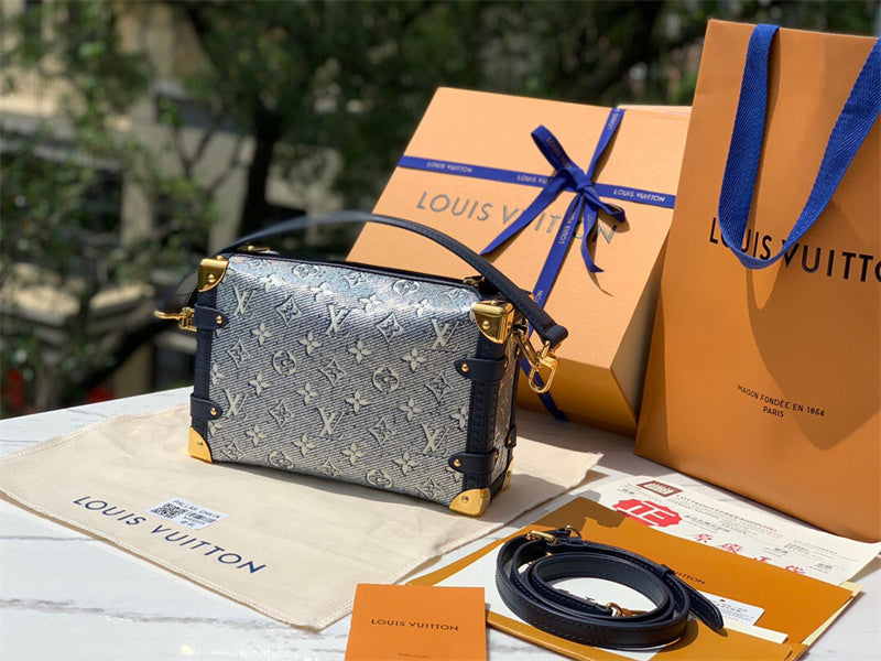 PHA - LOV Bags - 577