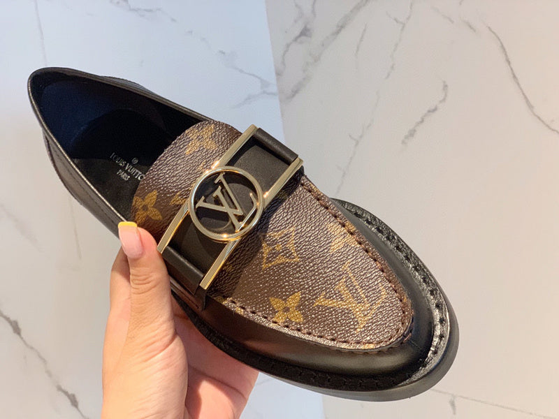 Louis Vuittion Luxury Shoes