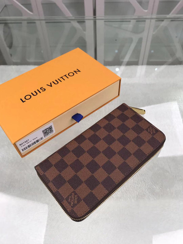 I W Fashion Lu-Vi bags - 10898